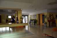 Lobby Marina Club Hotel