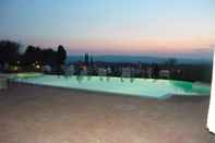 Swimming Pool Hotel Borgo di Cortefreda Relais