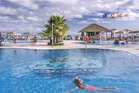 Swimming Pool Hotel Tahiti Playa