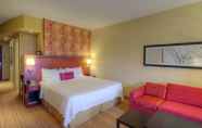 Kamar Tidur 6 Courtyard by Marriott Medford Airport