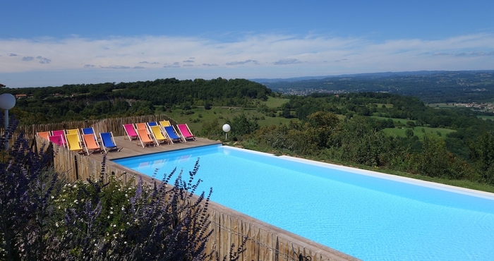 Swimming Pool Le Relais de Castelnau, The Originals Relais (Relais du Silence)