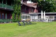 Swimming Pool Waldhotel Eiche