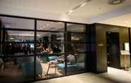 Bar, Kafe, dan Lounge 3 Apex City of London Hotel