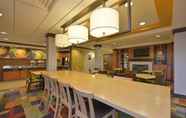 Restaurant 7 Fairfield Inn & Suites by Marriott Williamsport