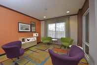 Lobby Fairfield Inn & Suites by Marriott Williamsport