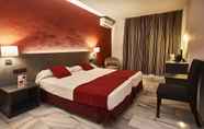 Bedroom 4 Nerja Club by Dorobe Hotels