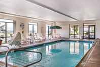 สระว่ายน้ำ Comfort Inn & Suites Sheridan