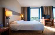 Bedroom 4 Brit Hotel Saint Malo - Le Transat