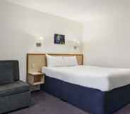 ห้องนอน 5 Days Inn by Wyndham Bridgend Cardiff M4