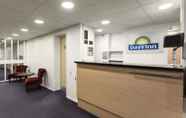 Lobi 4 Days Inn by Wyndham Bridgend Cardiff M4