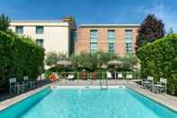 Swimming Pool Hotel San Marco