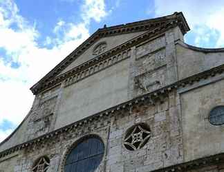 Exterior 2 Albornoz Palace Hotel Spoleto