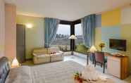 Bilik Tidur 5 Albornoz Palace Hotel Spoleto