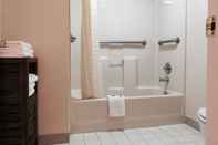 In-room Bathroom Americas Best Value Inn Blytheville