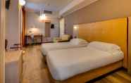 Bilik Tidur 5 Art & Hotel