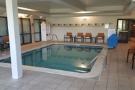 Swimming Pool Courtyard by Marriott Missoula