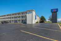 ภายนอกอาคาร Motel 6 Blue Springs, MO