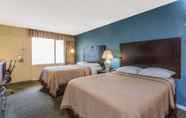 Bedroom 2 Travelodge by Wyndham Virginia Beach