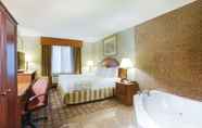 Kamar Tidur 3 La Quinta Inn by Wyndham Queens (New York City)