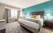 Kamar Tidur 4 Best Western Plus Sebastian Hotel & Suites