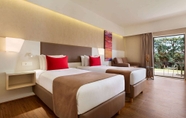 Kamar Tidur 5 Ramada Plaza by Wyndham Thraki