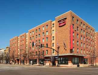 Bangunan 2 Residence Inn by Marriott Louisville Downtown