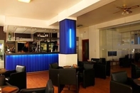 Bar, Kafe dan Lounge Europe Hotel