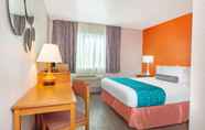 Kamar Tidur 3 Howard Johnson by Wyndham Salem