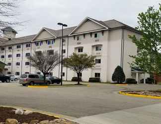 Exterior 2 InTown Suites Extended Stay Newport News VA - I-64