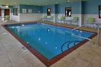 Swimming Pool Holiday Inn Express & Suites Lonoke, an IHG Hotel