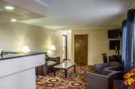 Ruang untuk Umum Rodeway Inn & Suites Plymouth Hwy 64