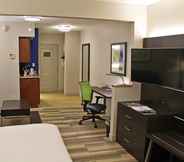 ห้องนอน 2 Holiday Inn Express Hotel & Suites Cape Girardeau I-55, an IHG Hotel