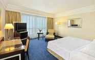 Kamar Tidur 4 Hotel Oran Bay Managed By Accor