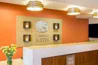 Lobi Comfort Suites