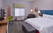 Bedroom 3 Hampton Inn & Suites Carson City