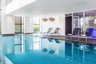 Swimming Pool Van der Valk Hotel Breukelen