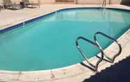 Swimming Pool 2 Americas Best Value Inn & Suites El Centro