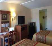Bedroom 5 Americas Best Value Inn & Suites El Centro