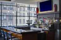 Bar, Kafe, dan Lounge Residence Inn by Marriott New York Manhattan/Times Square