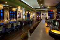 Bar, Kafe dan Lounge The Pearl Hotel