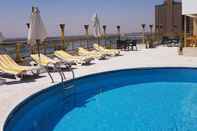 Swimming Pool Maadi Hotel