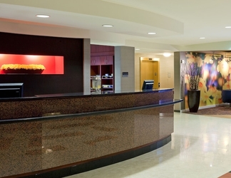 Lobby 2 Courtyard by Marriott Philadelphia Valley Forge/Collegeville