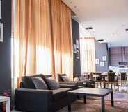 Sảnh chờ 5 Athina Airport Hotel