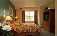 Bedroom 4 GetAways At Haliburton Heights