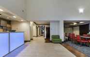 Lobby 6 Holiday Inn Express Hotel & Suites South Bend, an IHG Hotel