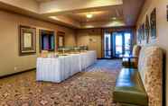 Functional Hall 5 Hampton Inn & Suites Mountain Home