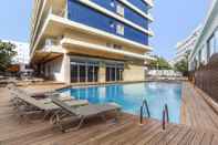 Swimming Pool Athena Hotel