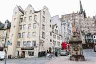 Exterior Grassmarket hotel