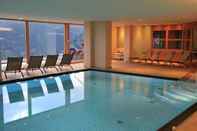 Swimming Pool Hotel Emmy - five elements
