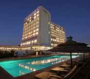 Kolam Renang 5 Anezi Tower Hotel